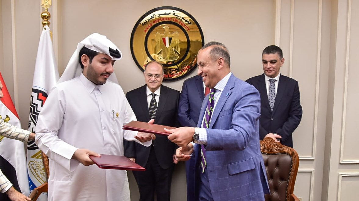 شراكة استراتيجية لتوطين صناعة المستلزمات الطبية  شراكة استراتيجية لتوطين صناعة المستلزمات الطبية