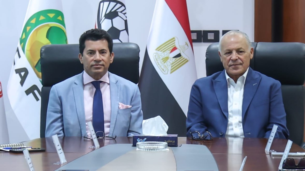 أشرف صبحي وهاني أبو ريدة أشرف صبحي وهاني أبو ريدة