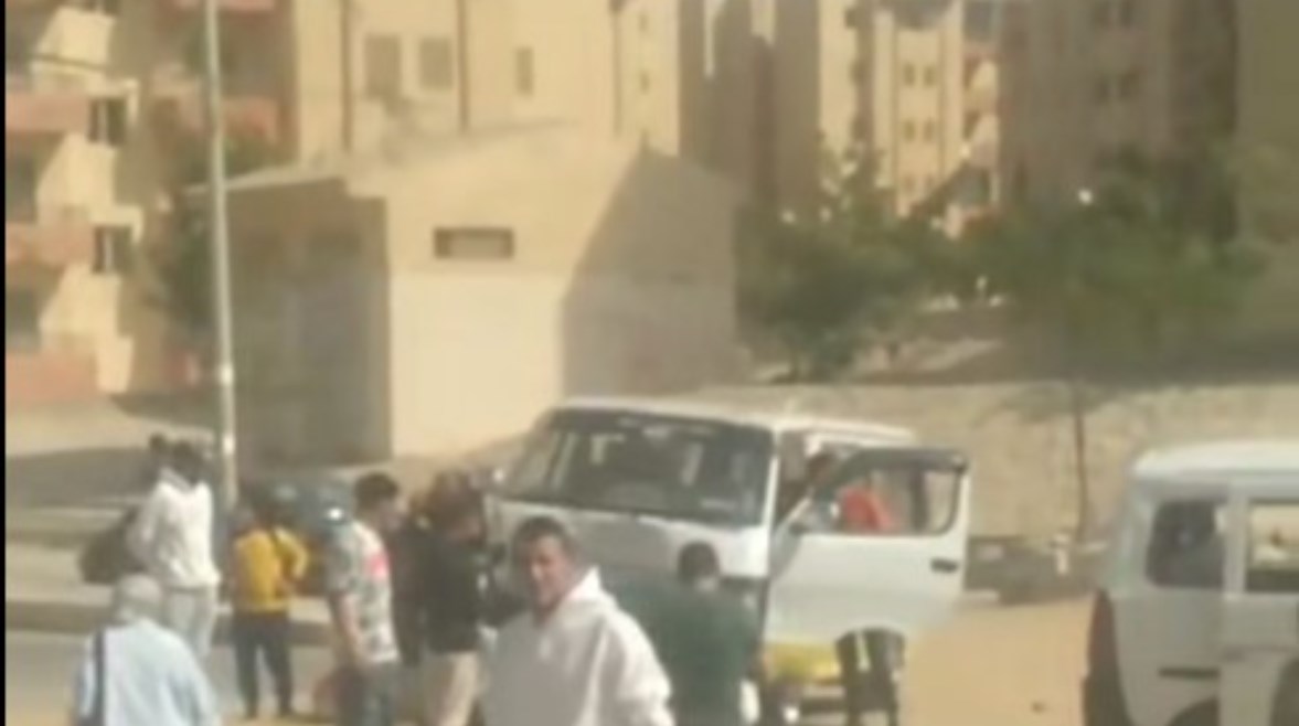 جانب من الحادث جانب من الحادث