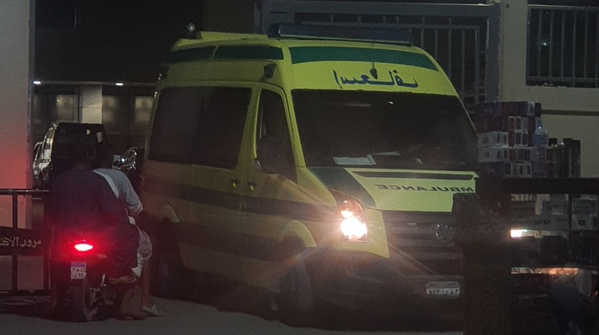 صوره من إمام مجمع الأقصر الطبي الدولي  صوره من إمام مجمع الأقصر الطبي الدولي