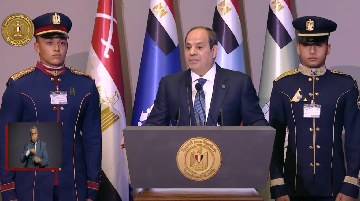 الرئيس عبد الفتاح السيسي الرئيس عبد الفتاح السيسي