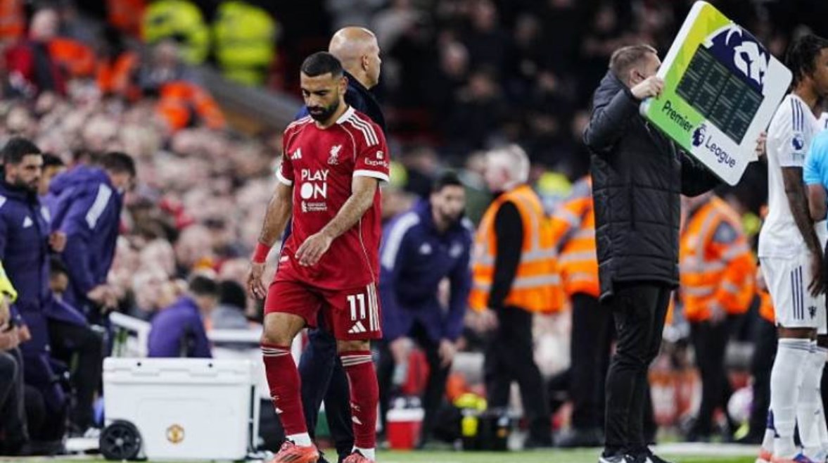 محمد صلاح - أرني سلوت محمد صلاح - أرني سلوت