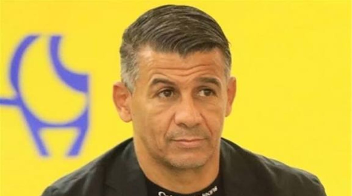 ميلود حمدي المدير الفني للإسماعيلي ميلود حمدي المدير الفني للإسماعيلي