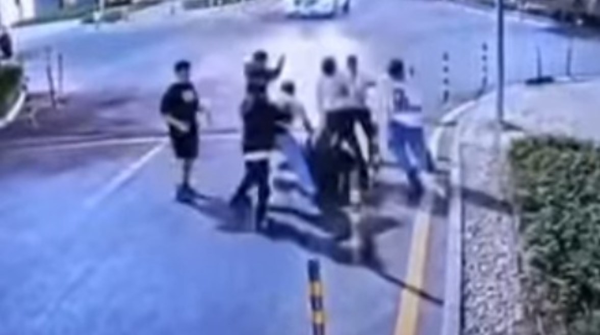 جانب من مشاجرة كمبوند التجمع الخامس جانب من مشاجرة كمبوند التجمع الخامس