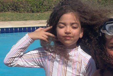 الطفلة أيسل