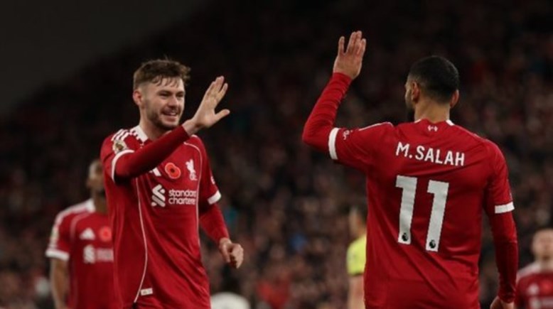 صلاح وبرادلي