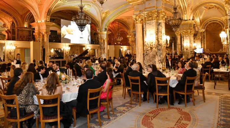 حفل توزيع جوائز مؤسسة "تكريم"