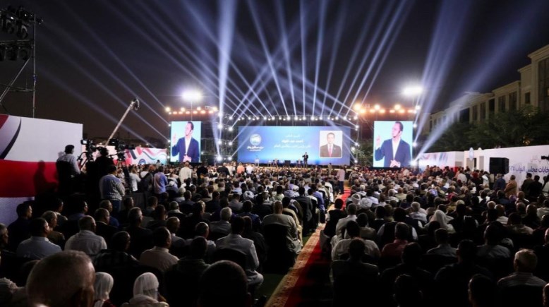 دعاية انتخابية للمرشحين