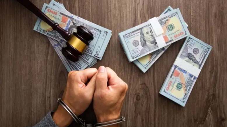 غسيل أموال - أرشيفية 