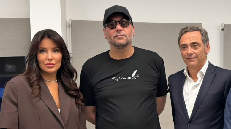 هانيبال القذافي بعد الإفراج عنه متوسطًا إيناس حراك ولوران بايون