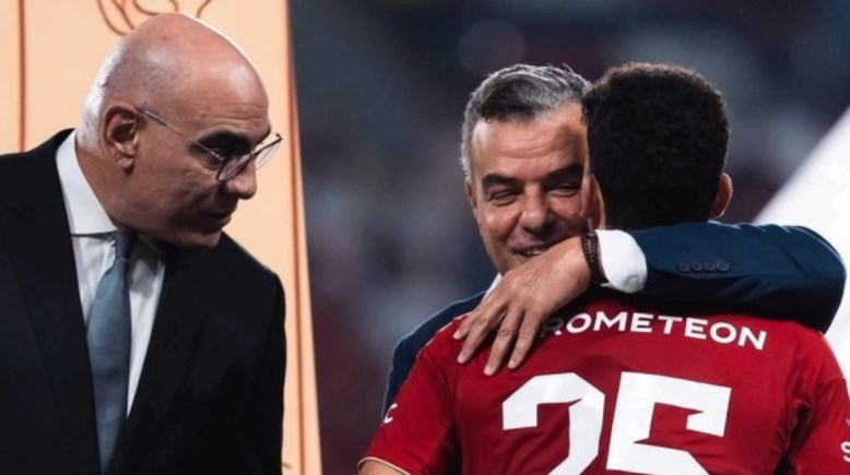 لقطة زيزو وهشام نصر 