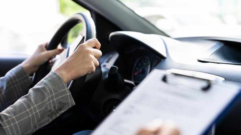 رخص القيادة للمصريين بالخارج- تعبيرية