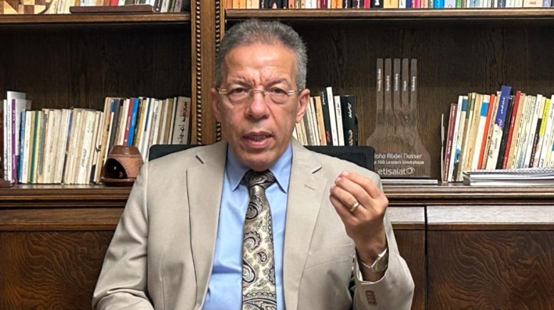 نقيب الأطباء الدكتور أسامة عبد الحي