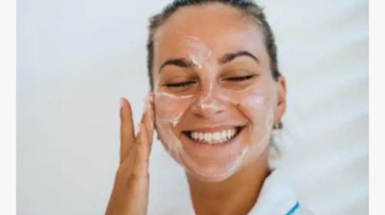 نصائح لبشرة صحية ورطبة في فصل الشتاء