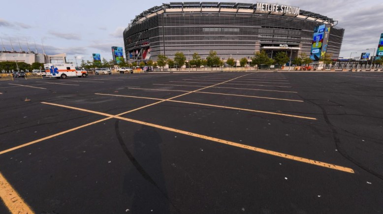 ركن السيارات 