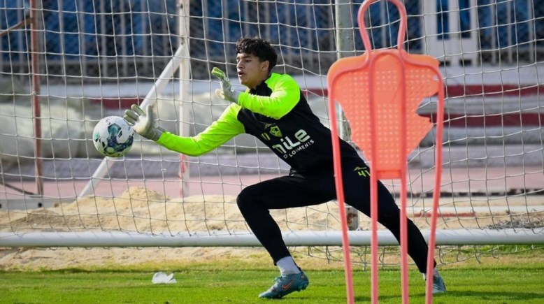  عمر عبدالعزيز حارس مرمى منتخب مصر تحت 17 عامًا