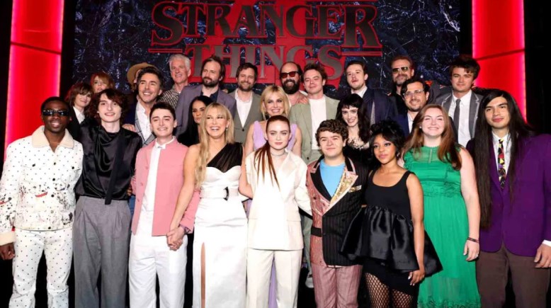 مسلسل “Stranger Things”