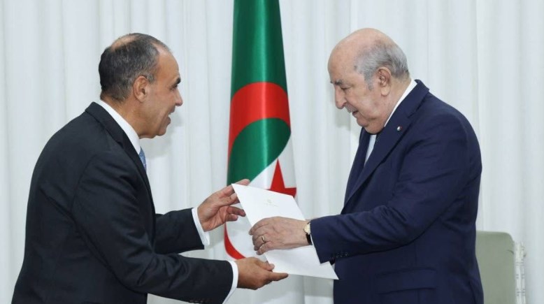 وزير الخارجية بدر عبد العاطي خلال لقائه، رئيس الجمهورية الجزائرية عبد المجيد تبون