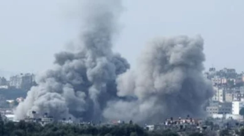 قصف إسرائيلي سابق على خان يونس