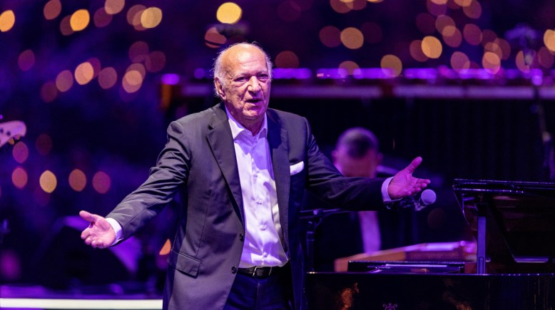 الموسيقار عمر خيرت