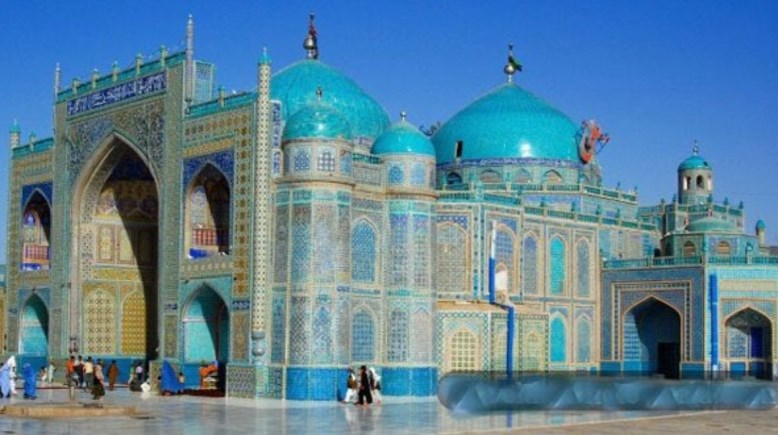   مسجد مزار شريف الأزرق