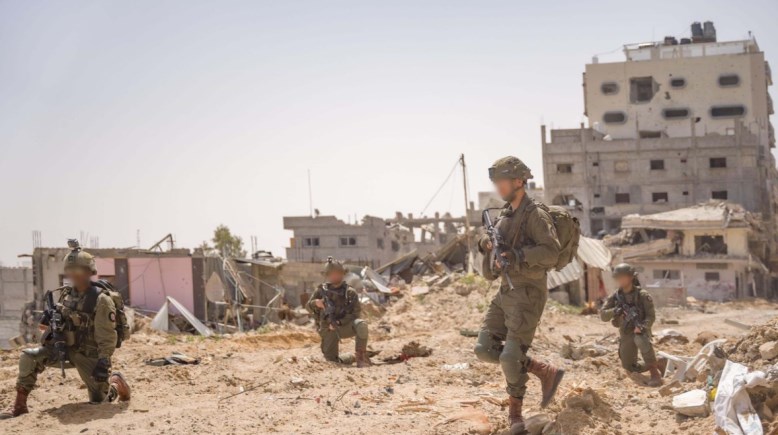 الجيش الإسرائيلي يبدأ مناورات عسكرية واسعة تشمل الضفة الغربية والأغوار