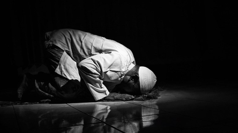 مواقيت الصلاة في مصر اليوم الجمعة 14 نوفمبر 2025