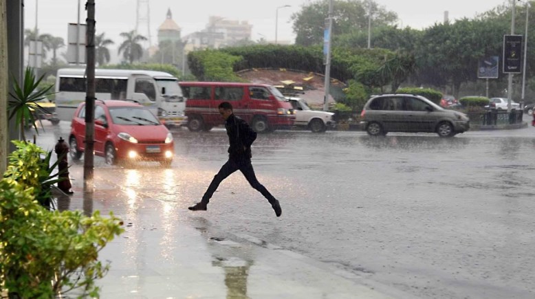 كيفية التصرف بأمان أثناء سقوط الأمطار، نصائح وإرشادات عامة
