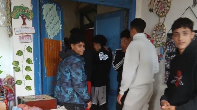 طلاب المدرسة 