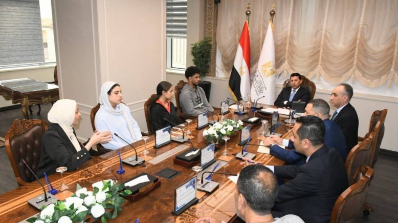 وزير الشباب والرياضة 