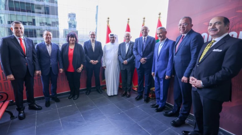 مسؤولي شركة القلعة الحمراء 