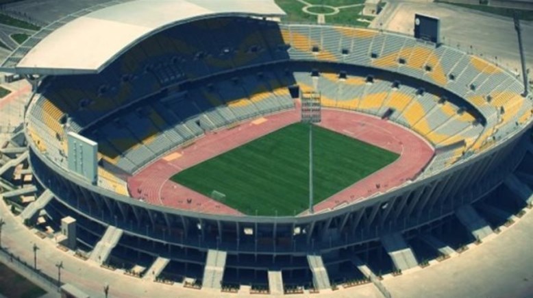 استاد برج العرب