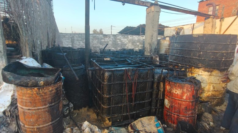 ضبط زيوت فاسدة 