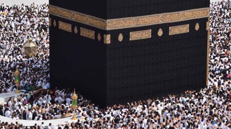 الكعبة المشرفة في موسم العمرة