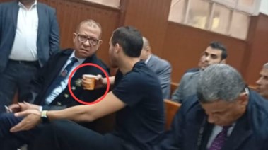 رمضان صبحي قبل بدء الجلسة.. تصوير/محمود رفاعي