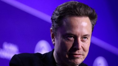 رجل الأعمال الأمريكي إيلون ماسك