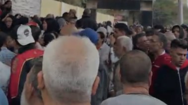 ازدحام الناخبين أمام لجنة عمرو بن العاص