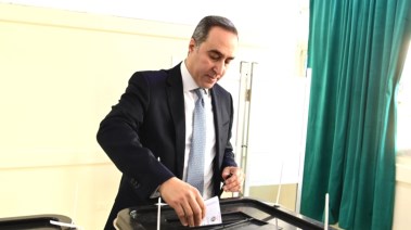  الأمين العام لمجلس النواب