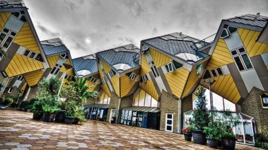 هولندا ترسل كتيبًا إرشاديًا لمواطنيها