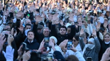 تجمعات حاشدة في مارسيليا لإدانة عنف تجار المخدرات 