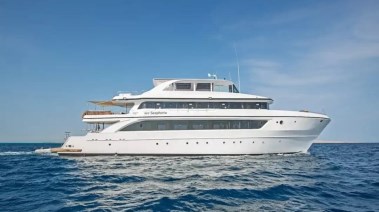 لنش سفاري بمرسى علم - أرشيفية