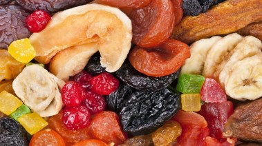 فواكه مجففة