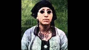 القارئة سكينة حسن 