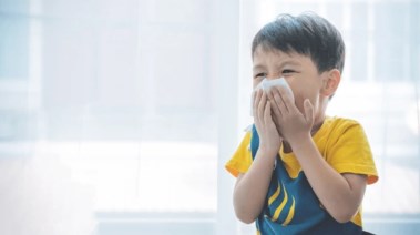 صغير - أرشيفية