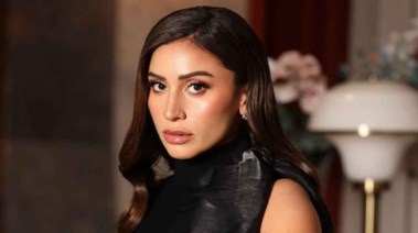 الفنانة دينا الشربيني