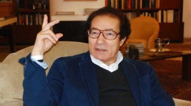 وزير الثقافة الأسبق فاروق حسني وزير الثقافة الأسبق فاروق حسني