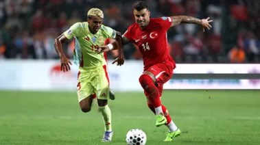 إسبانيا وتركيا 