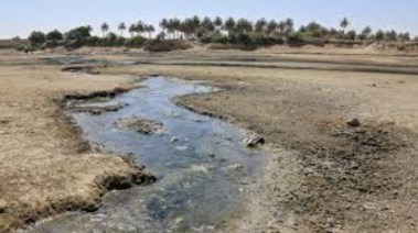 جفاف نهر دجلة بالعراق 
