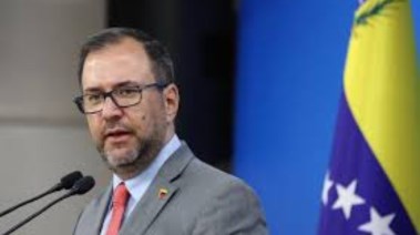 وزير الخارجية الفنزويلي إيفان خيل يرد علي نظيره الإسرائيلي جدعون ساعر