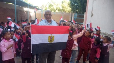 الصورة الأخيرة للراحل الأستاذ محمد علي داخل المدرسة